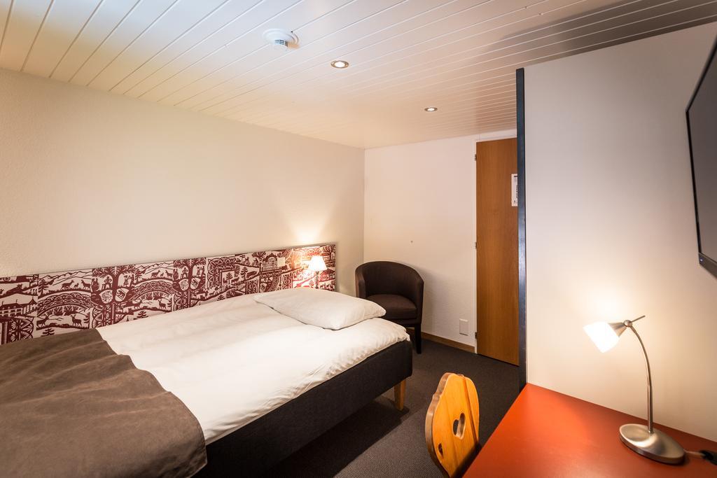 Hotel Landhaus Saanen Eksteriør bilde